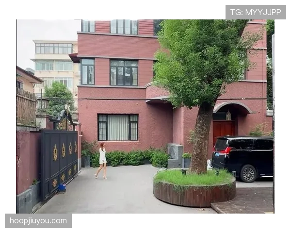 宁泽涛退役后住上海老洋房，泳裤广告费够买一层楼？